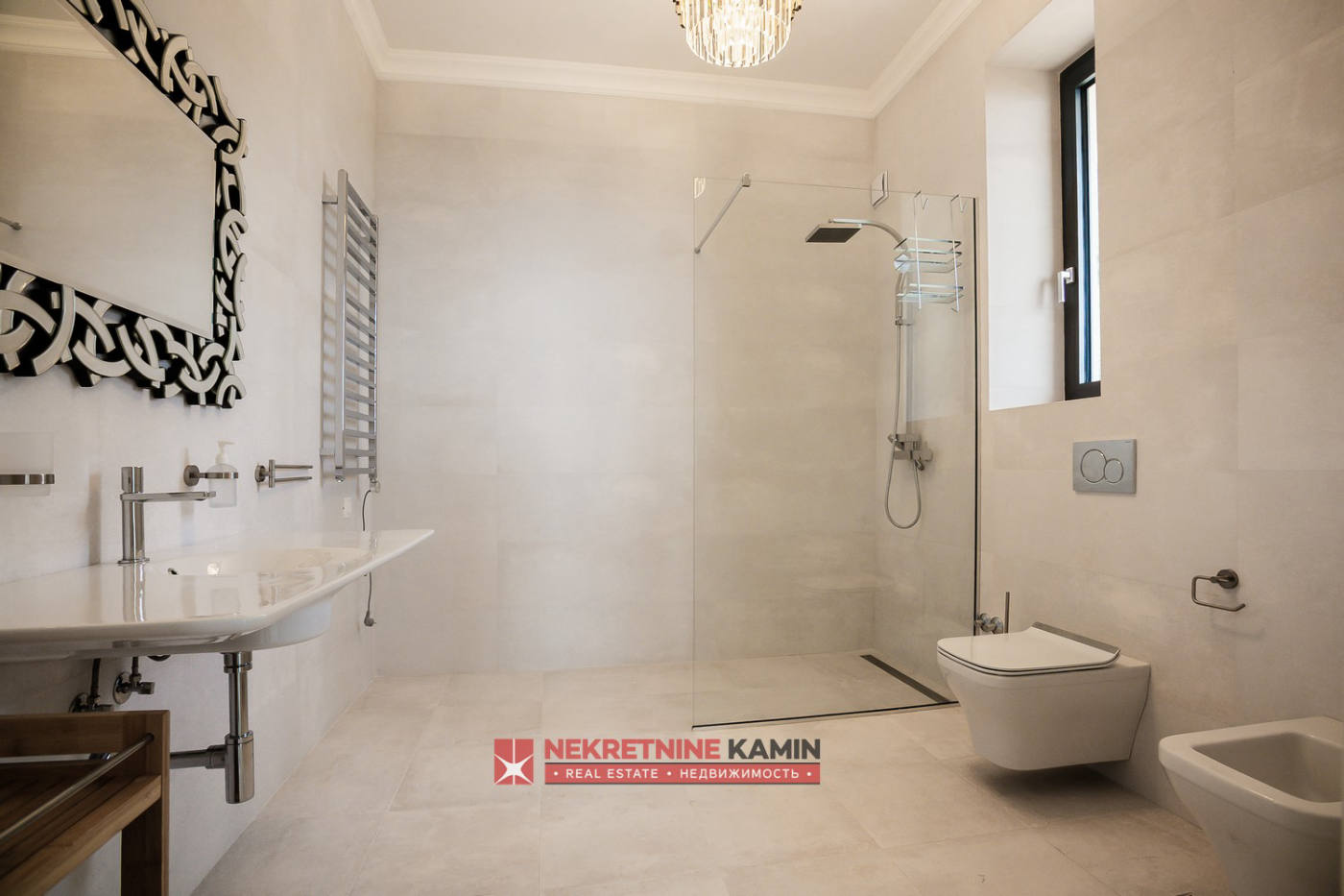 Квартира, 6803 м², 2 520 000$ — FAKTOR